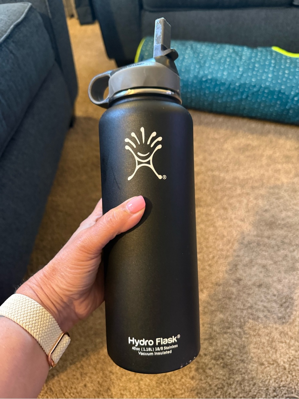 Hydro Flask Black Insulated Bottle with Flip Straw Lid